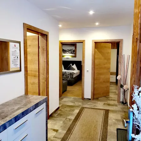 Haus Dirol Appartement *