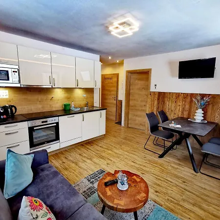 Apartament Haus Dirol *
