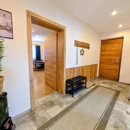 Apartment Haus Dirol