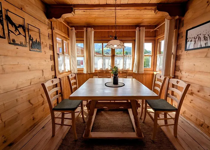 Haus Dirol Apartman *